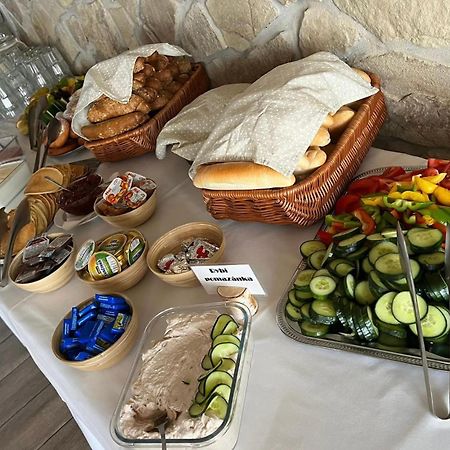 Wellness Penzion Marta Kuklík 外观 照片